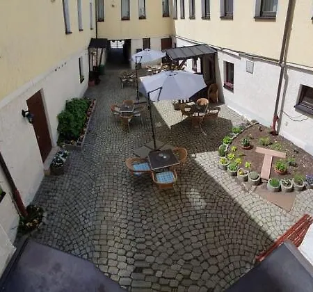 Otel Goldener Loewe 3*