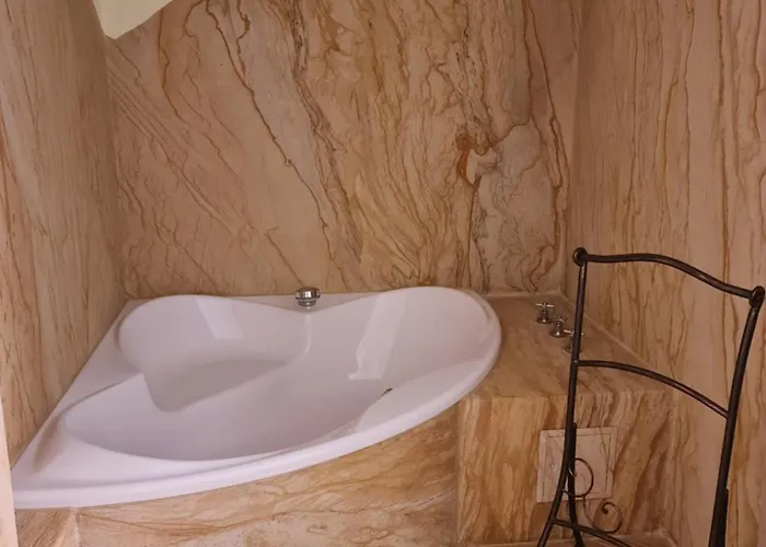 Otel Goldener Loewe 3*